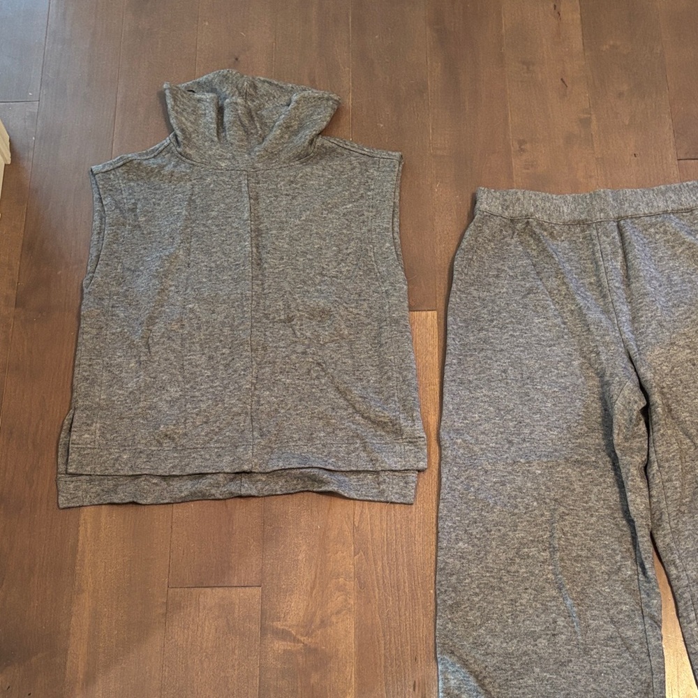 DKNY Gray Wide Leg Pants & Sleeveless Hoodie Set